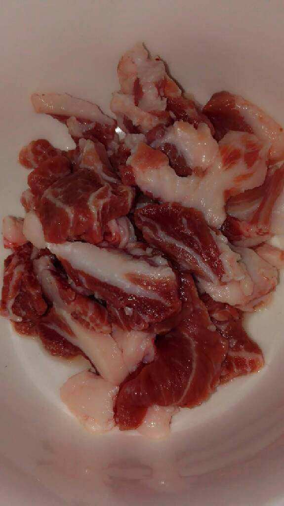 潮汕月子餐-姜醋蛋,瘦肉煮出来口感太硬,不爱纯瘦肉