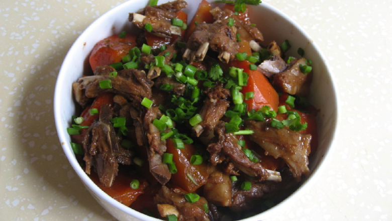 私房红焖羊肉,红焖羊肉的成品,很美味。