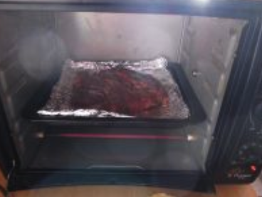 香烤梅花肉,入烤箱 200度 烤30分钟