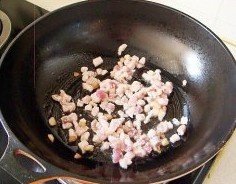 五花肉豆角焖饭,