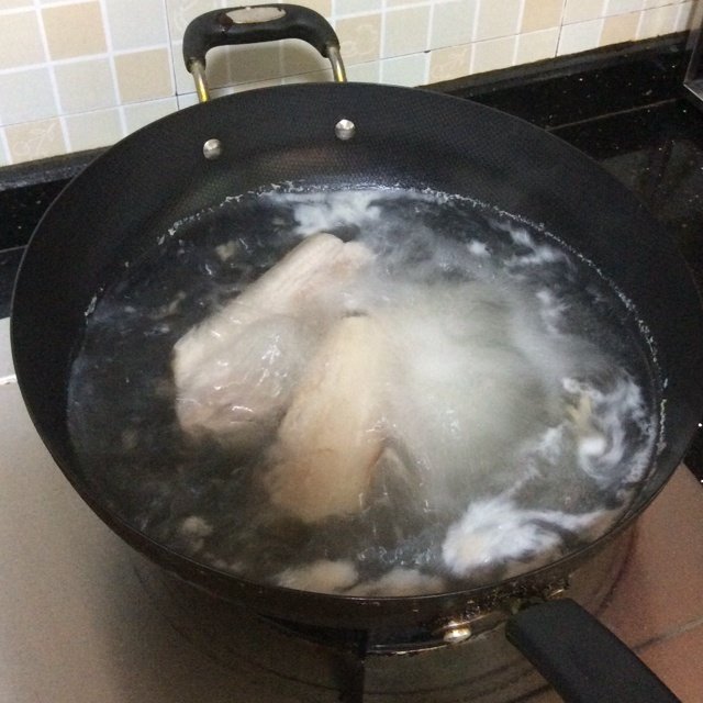 五花肉豆角焖饭,