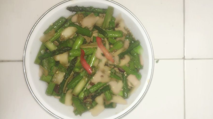 芦笋马蹄肉片