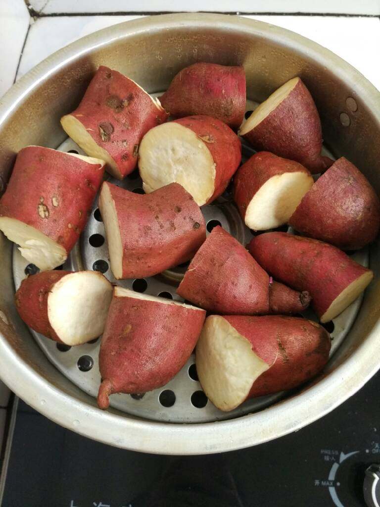 抹茶巧克力流沙地瓜丸子,<a style='color:red;display:inline-block;' href='/shicai/ 2597'>地瓜</a>蒸