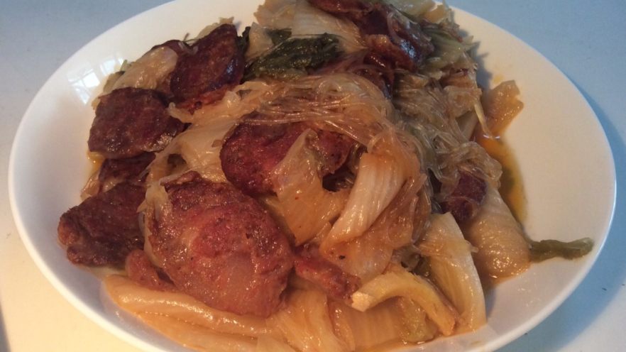 酸菜炒腊肠---“东北西南”系列