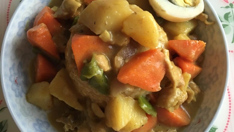 咖喱鸡肉饭