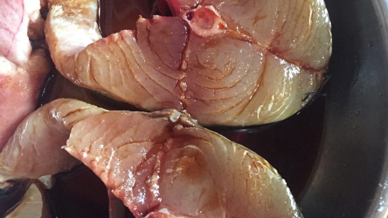 香煎马交,冼净用纸完全吸干水份