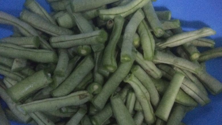 干煸豆角,豆角
