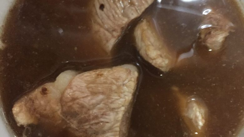 月经后补血养身的鹿胎胶瘦肉汤,成品