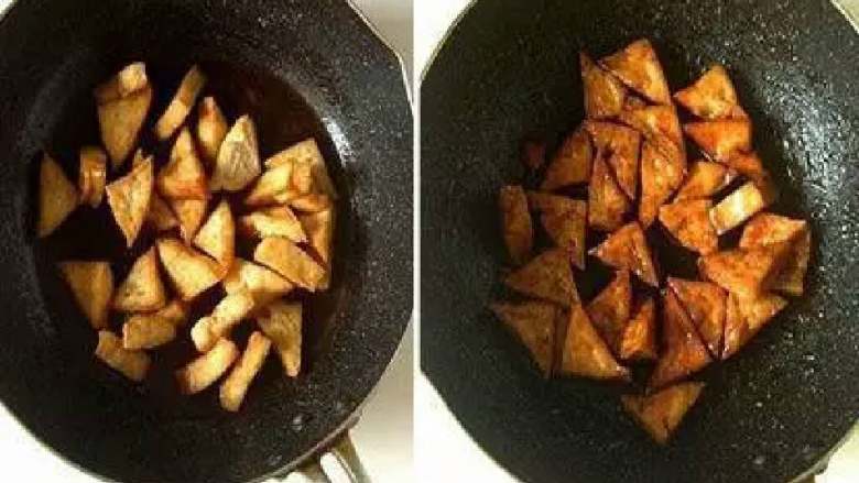 叉烧豆腐,.另起锅,将料汁倒入锅中,倒入豆腐角,快速翻炒收汁,使每一块豆腐角都均匀的裹上料汁