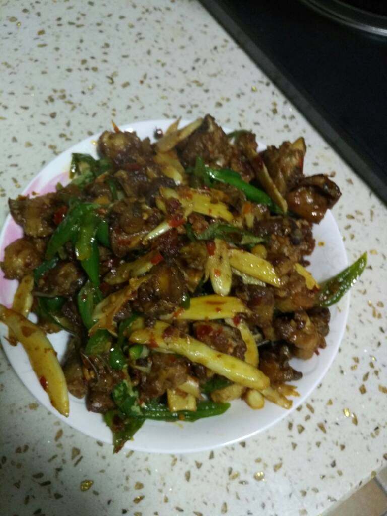 仔姜爆鸭子,起锅装盘,美味的仔姜爆鸭子