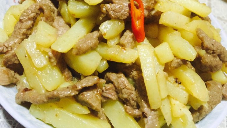 土豆炒牛肉