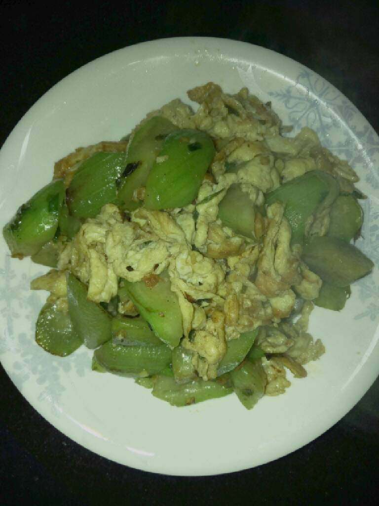 丝瓜炒鸡蛋