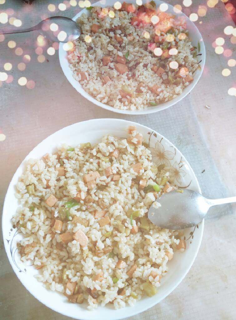 火腿泡菜炒饭