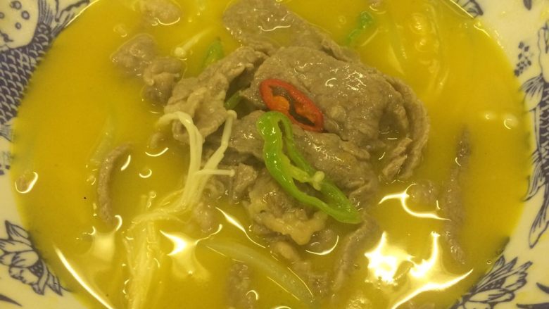 酸汤肥牛