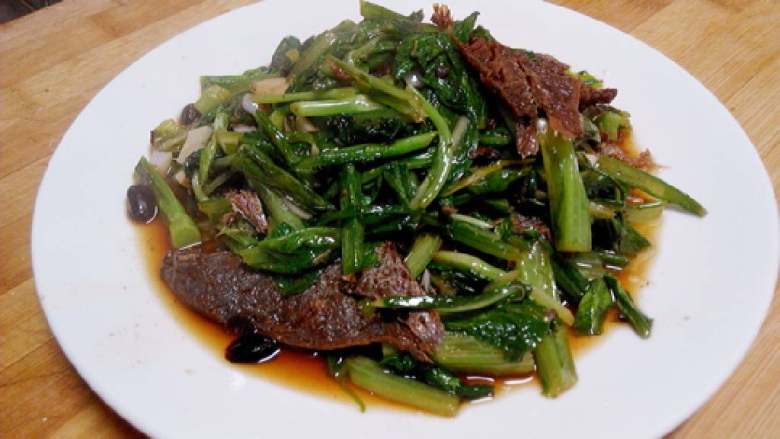 豆豉鱼烧油麦,上盘~