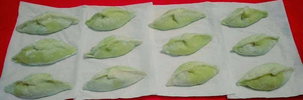 翡翠猪肉水饺,包好就是这样啦。