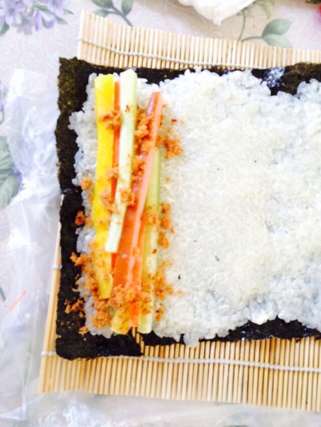 紫菜包饭,开始卷就ok
