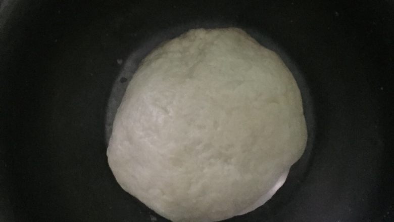 抹茶酥,水油皮和起 静置20分钟