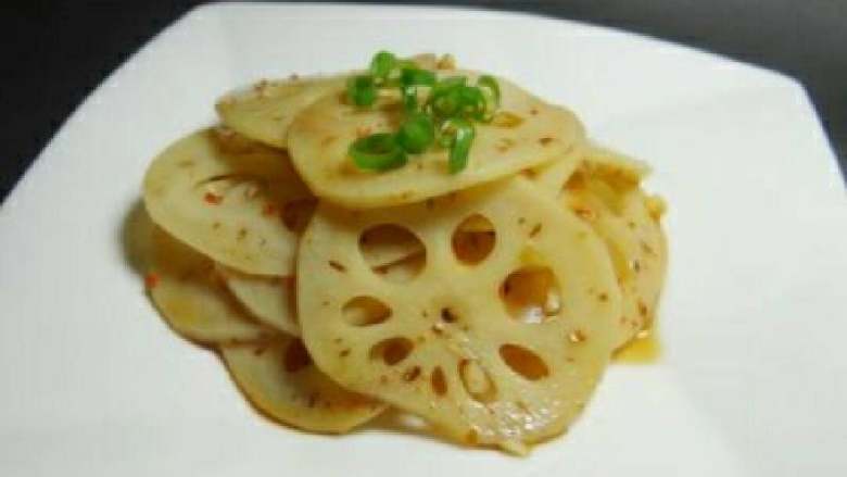 凉拌藕,装盘,开吃,啊,张嘴