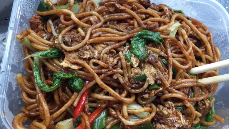 菠萝饭,牛腩