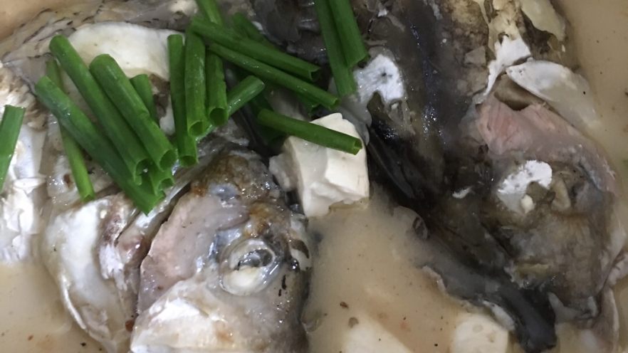 鱼头豆腐汤