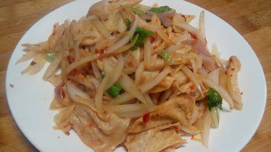 人造肉炒洋葱