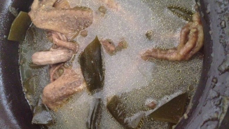 海带绿豆煲乳鸽