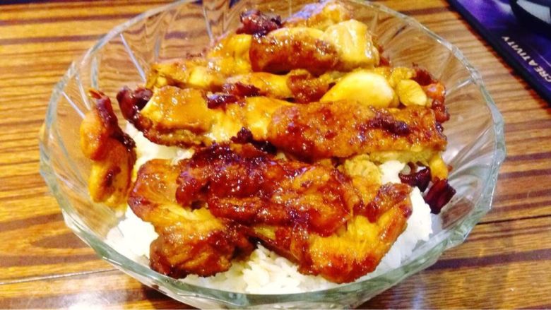 照烧鸡腿饭