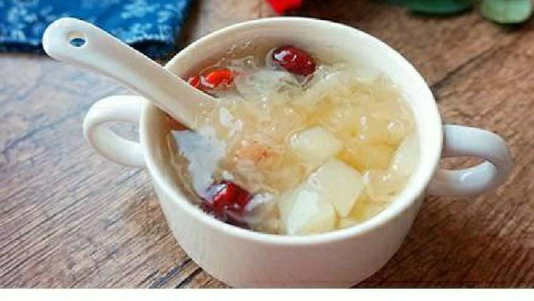 银耳雪梨羹,OK啦