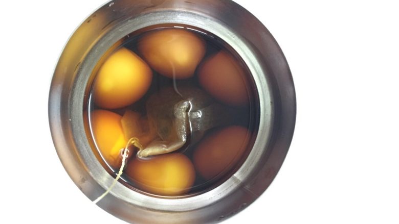 「闷骚杯」焖烧杯茶叶蛋,成品就酱