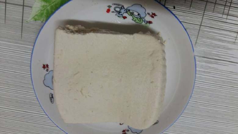 自制豆腐,成品出来了,(闻着就有卤香味)