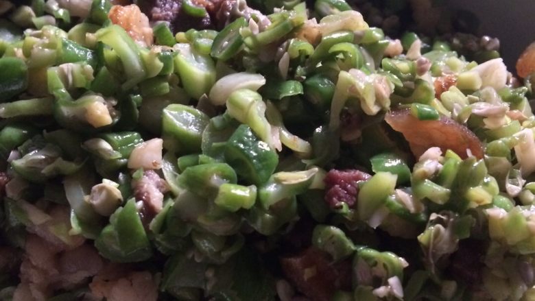 豆角包子,这是包子的馅