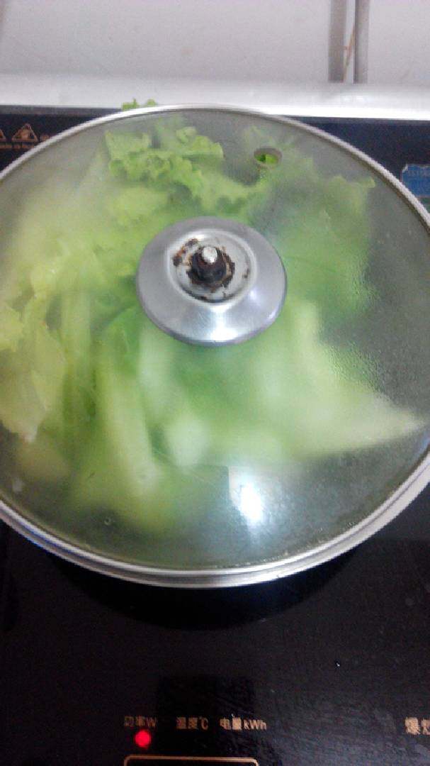 腊肠生菜包,生菜,水煮
