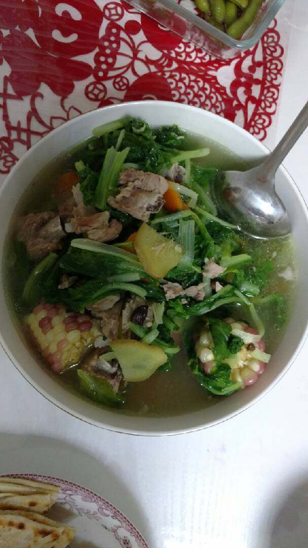 炖排骨
