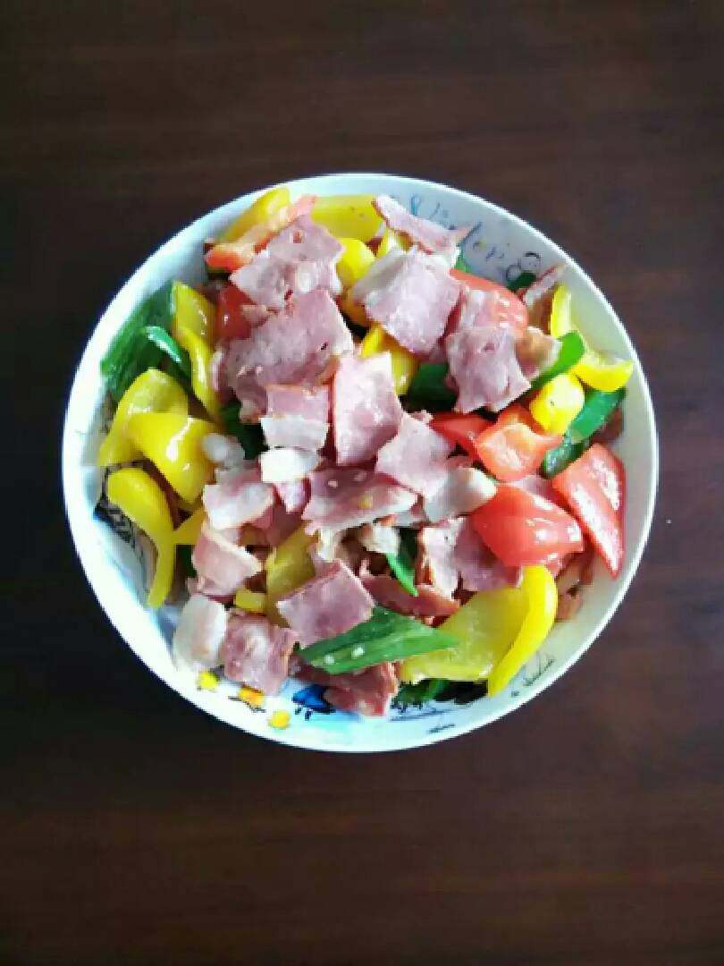 彩椒炒培根