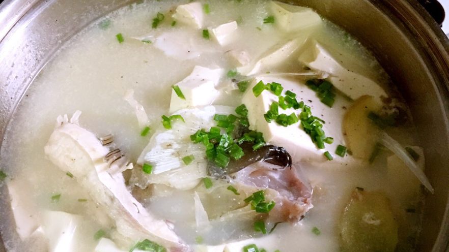 鱼头豆腐汤