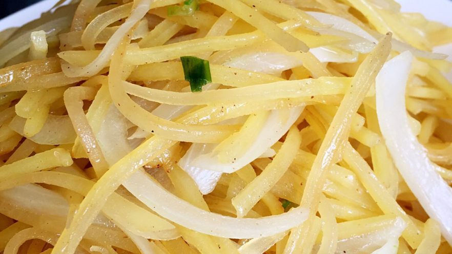 洋葱土豆丝