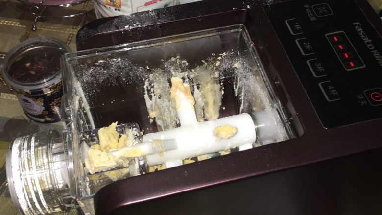 培根炸酱面,用和面机和面