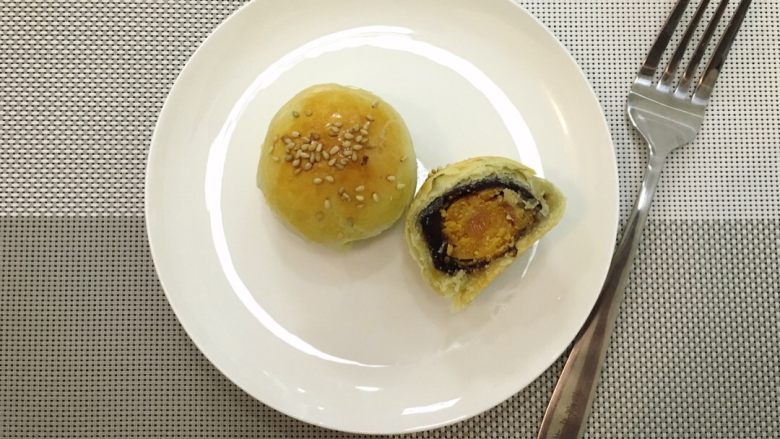 蛋黄酥