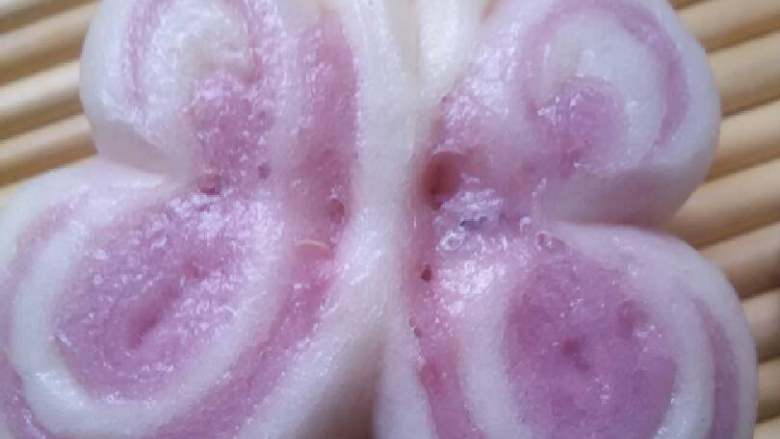 花样面食集合了,你可以发挥想象力,做各种造型的豆包和馒头