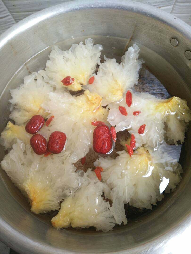 银耳汤