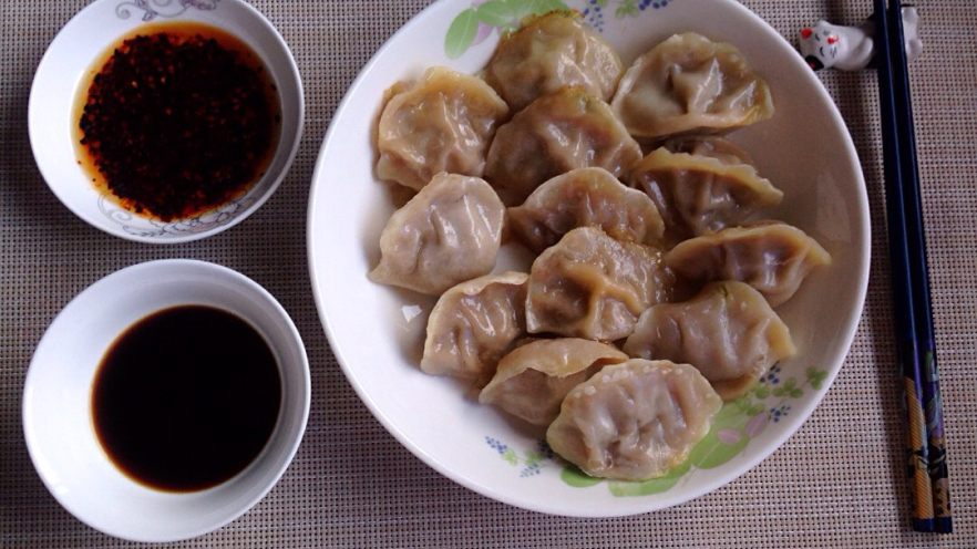 速冻饺子，蒸，煎饺。技