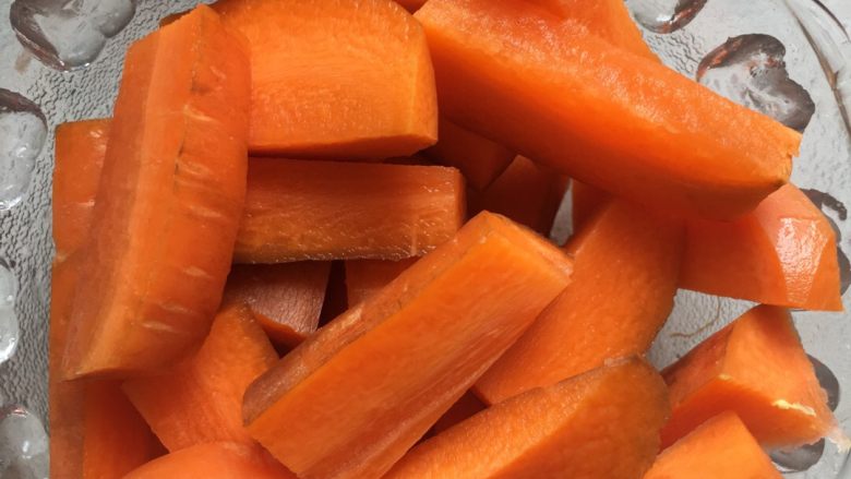 胡萝卜橙汁,处理中