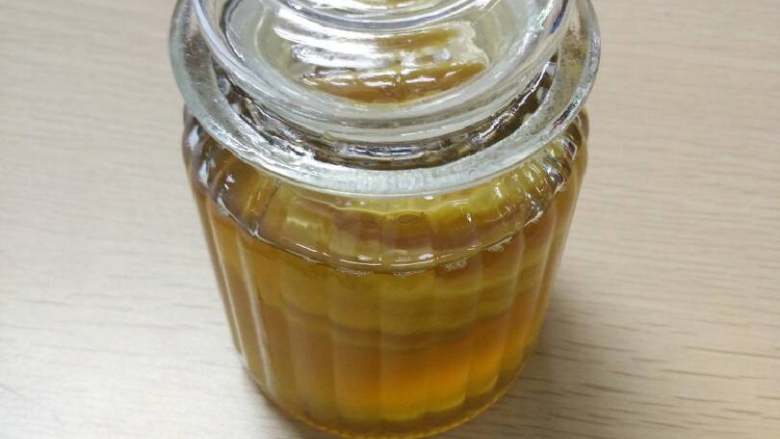柠檬蜜,放冰箱第二天就能喝了