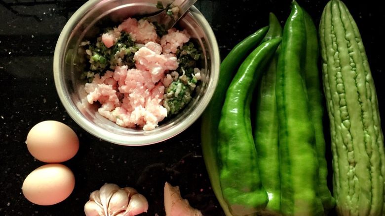 酿苦瓜➕酿辣椒,所有材料