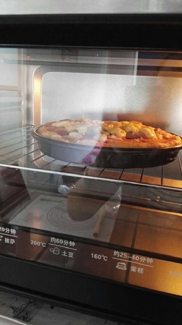 披萨