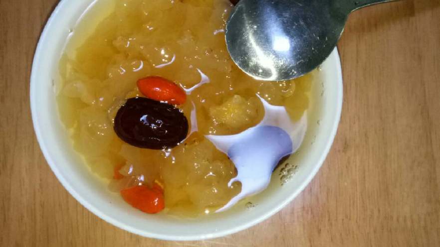 红枣银耳汤
