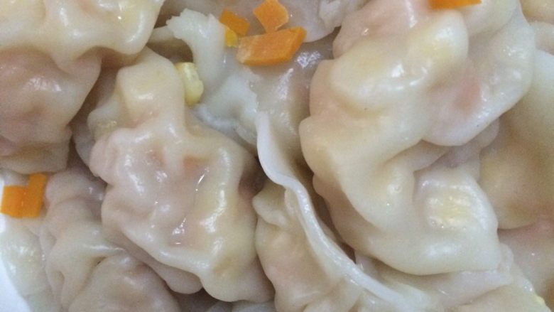 胡萝卜玉米猪肉饺