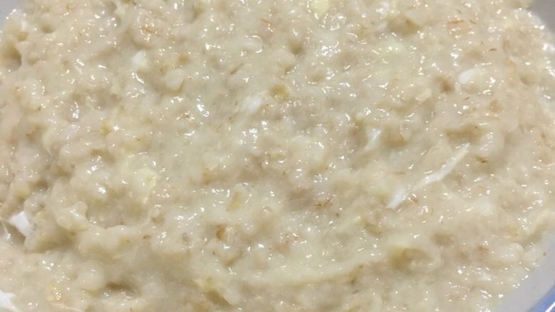 鸡蛋牛奶燕麦粥