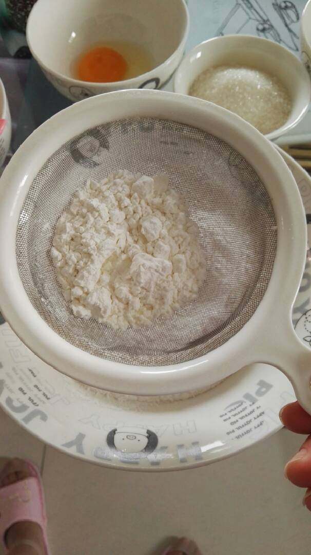 芒果糯米糍,<a style='color:red;display:inline-block;' href='/shicai/ 512'>玉米淀粉</a>过筛